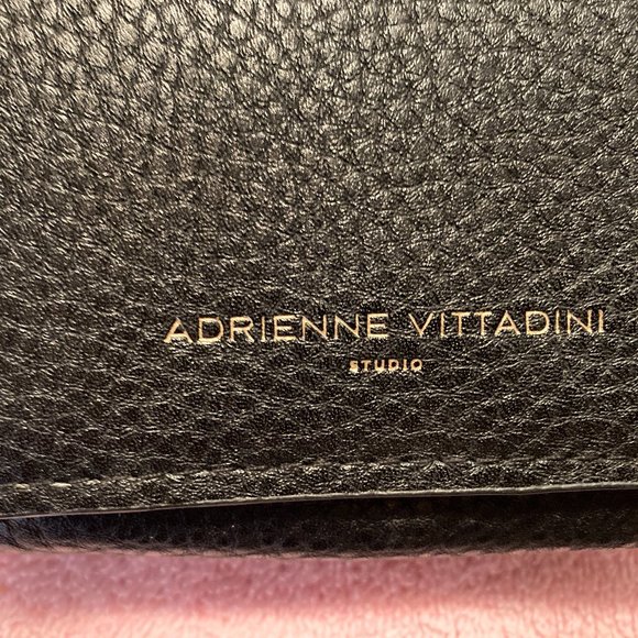 ADRIENNE VITTADINI Studio WALLET/COIN PURSE-Black with Snap & Keychain-GUC - Picture 6 of 8